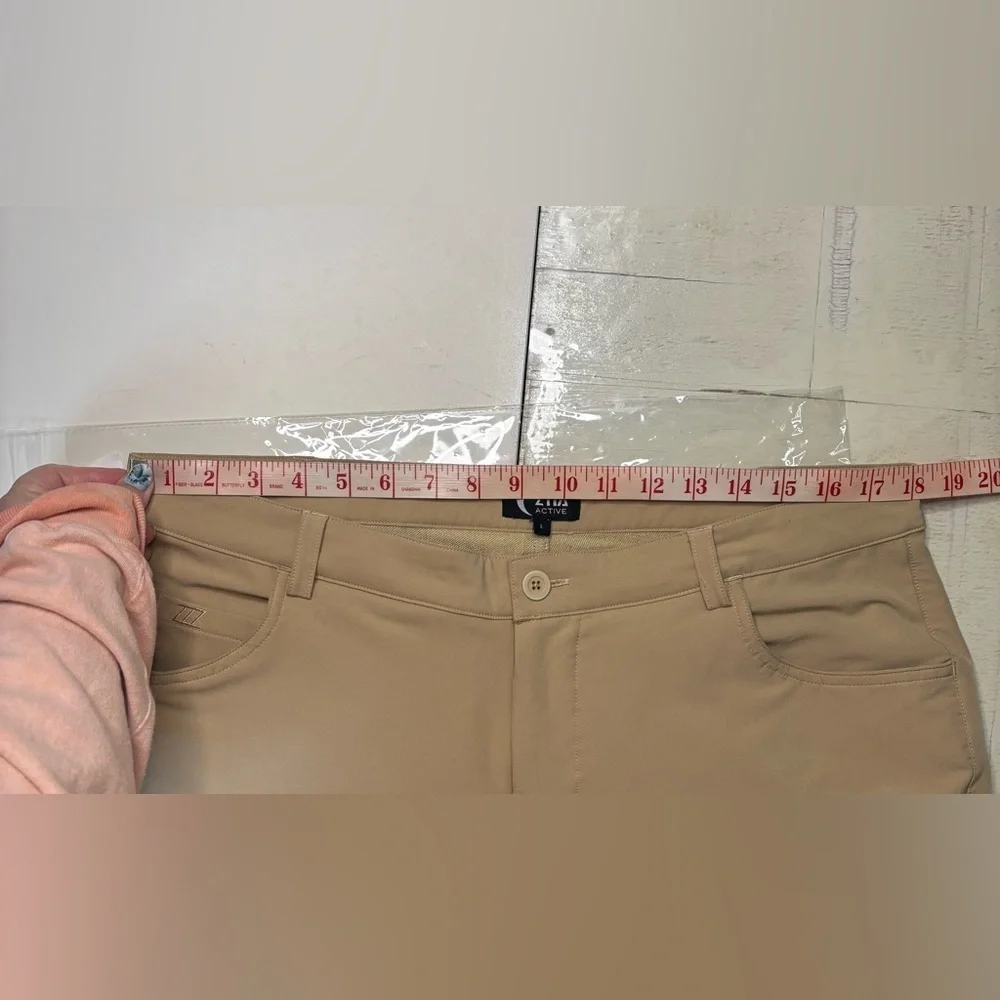 ZYIA Active Pants Mens Size Large Khaki Tan Office Chinos Stretch 36 Trail